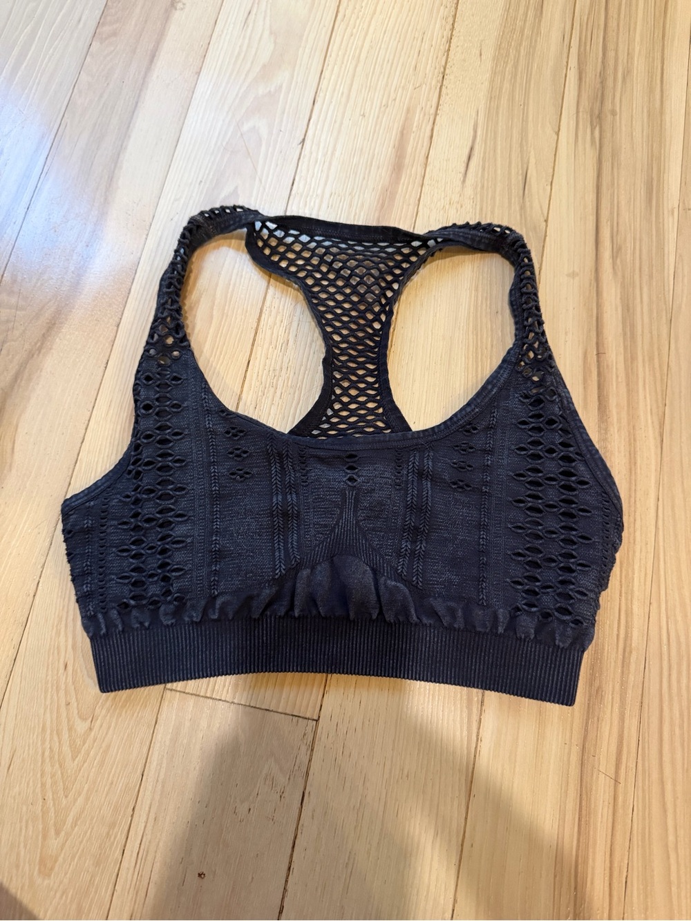 Sports style bra! Mesh design - black washed! Size S/M